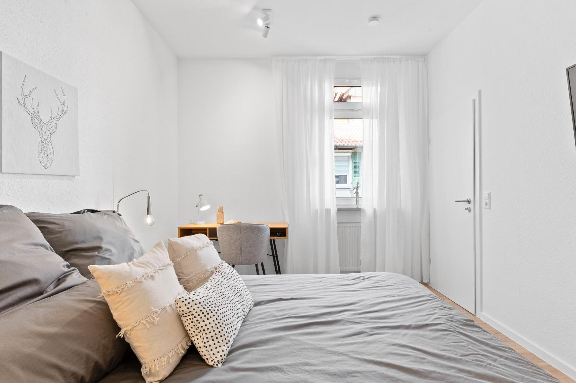 Helle Zentrumsnahe Familienfreundliche Ferienwohnung Fellbach Exterior photo